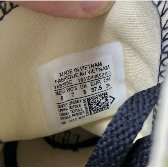 Converse - Picture 5 of 5